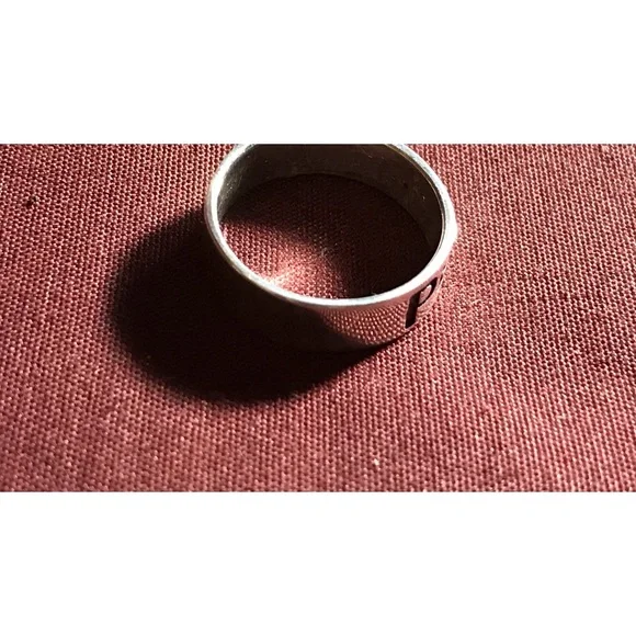 Sterling Silver Peace Band Ring Size 8 - Picture 14 of 16